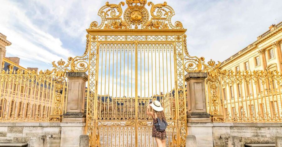 From Paris: Versailles Palace Self Guided & Gardens tickets - Meeting at the Eiffel Tower, then rolling in comfort