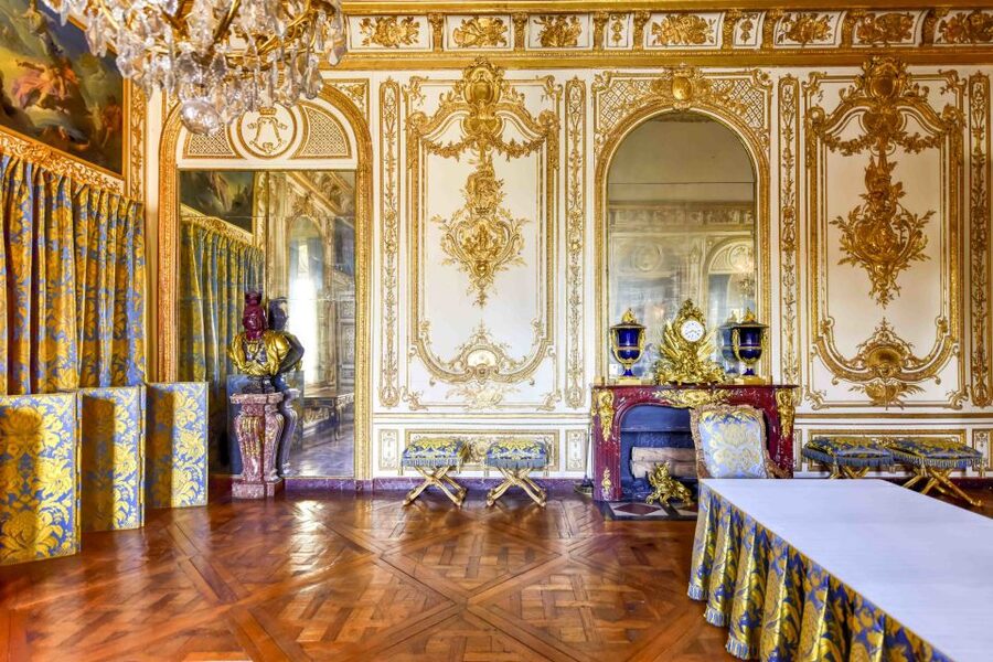From Paris: Versailles Palace Self Guided & Gardens tickets - How 4 hours plays out in real life
