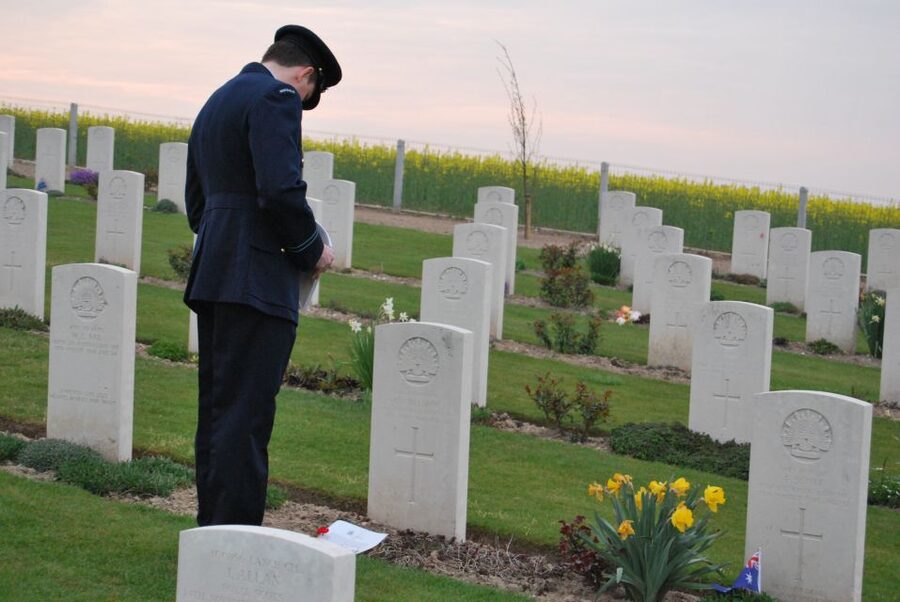 From Paris: WWI Somme Battlefields Full-Day Tour - What pace feels like during an 11-hour route