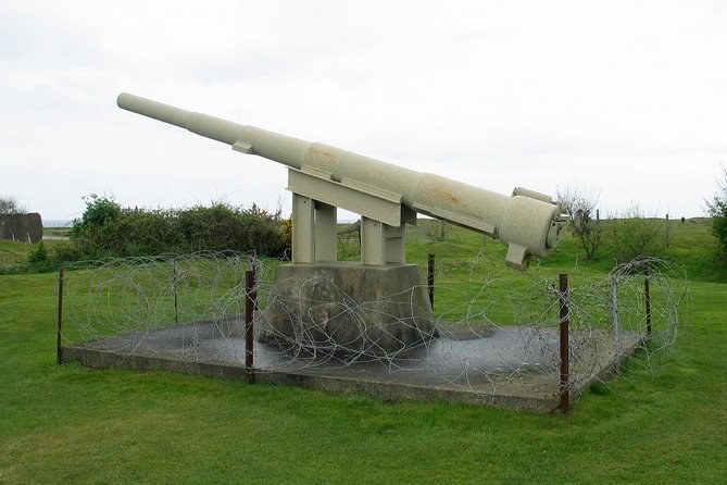 From Paris - WWII American Landing Beaches Discovery Private Tour - Sainte-Mère-Église and the airborne story with real atmosphere