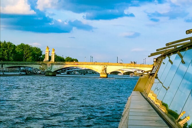 Full Day Paris City Pass: 50 Museums, Unlimited Hop On/Off Cruise - Île de la Cité and Notre-Dame area: Gothic views plus easy access to Sainte-Chapelle