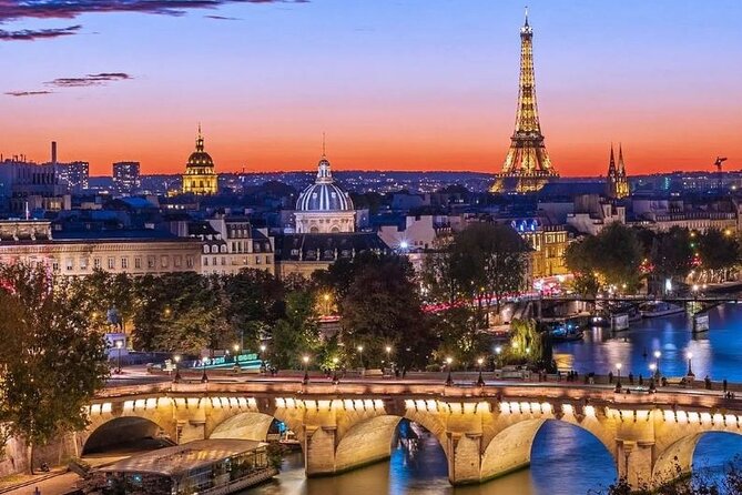 Full-Day Private Tour in Paris with Driver Sightseeing tour - Champs-Elysees, Place de la Concorde, and the Arc de Triomphe views