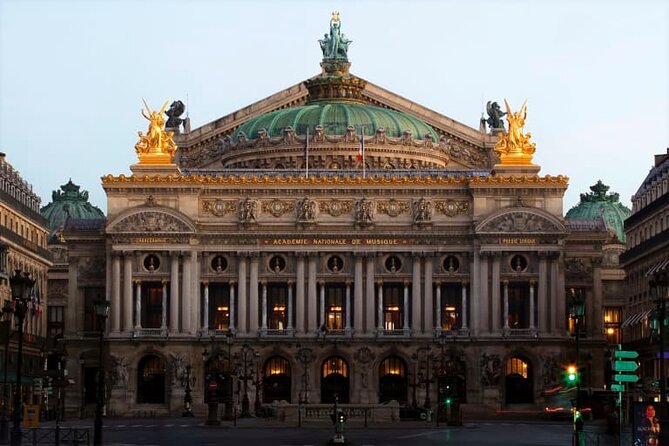 Full-Day Private Tour in Paris with Driver Sightseeing tour - Montmartre’s art village feel, then Sacré Coeur from the high ground