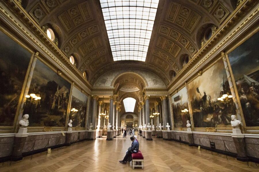 Gardens of Versailles Walking Tour & Palace Entry - Practical Tips: Shoes, Bags, and Knowing the Rules