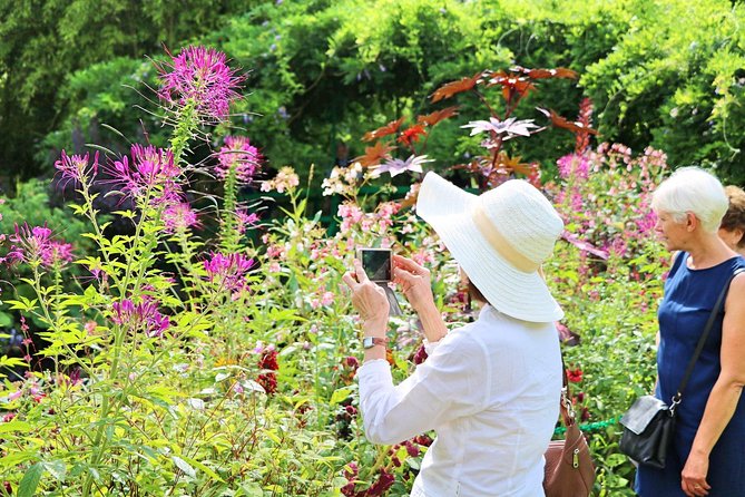 Giverny and Monet's Garden Half-Day Trip from Paris - How much time you really get, and how to use it