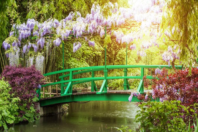 Giverny Day with Monet Foundation Audio Guided Tour from Paris - Musée des Impressionnismes: Small, But Helpful Between Garden Stops