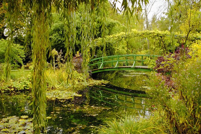 Giverny Half Day Guided Trip with Monet's House & Gardens from Paris by minivan - Who this trip is best for, and who should consider other options