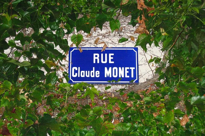 Giverny Monet’s Home and Gardens Half Day Tour from Paris - Value check: what you get for $91.91 and what you don’t