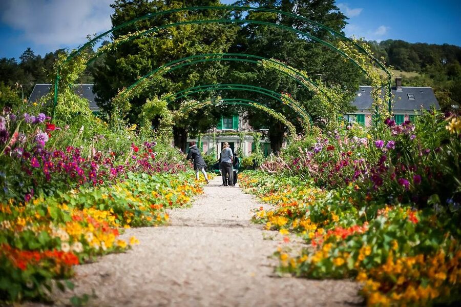 Giverny: Monet's House and Gardens Guided Tour - Key takeaways before you go