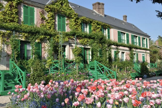 Giverny: Monet's House & Gardens Private Guided Walking Tour - What your 2-hour private walkthrough actually covers
