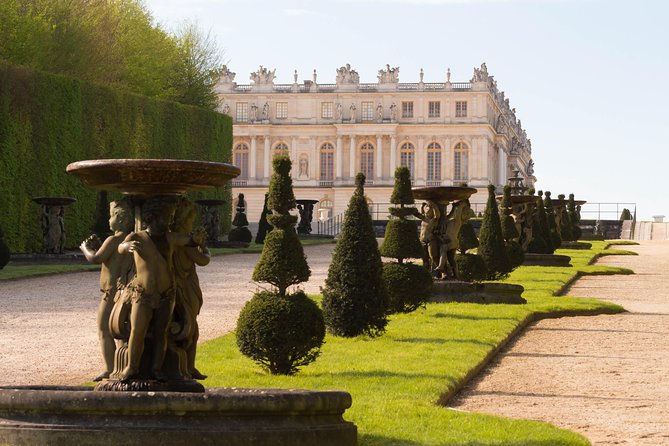 Giverny & Versailles Private Day Tour with Lunch from Paris - So, Is $2,931.87 Per Person Actually Good Value?