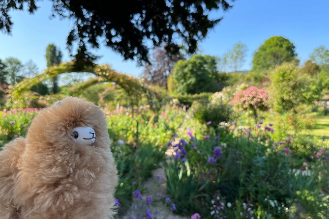 Giverny & Versailles Private Guided Tour with Ticket Entry - Key points before you book