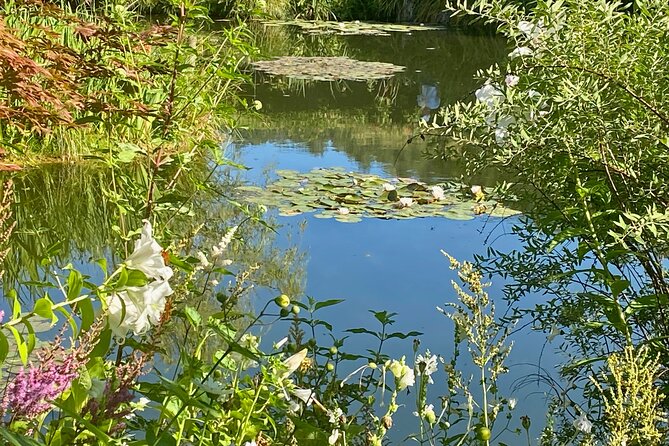 Giverny Versailles Trianon Small Group from Paris by Minivan - Versailles Palace With Audio Guide and Time to Pace Yourself