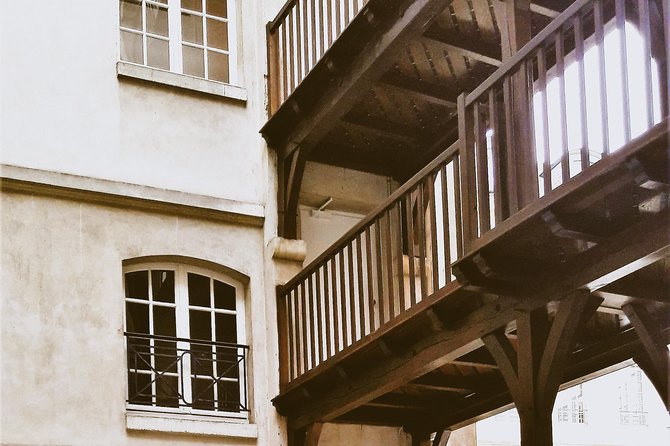Gothic Paris - Castles & Cathedrals (Marais History Walk-Small Group Tour) - Timing, walking pace, and what to expect for comfort