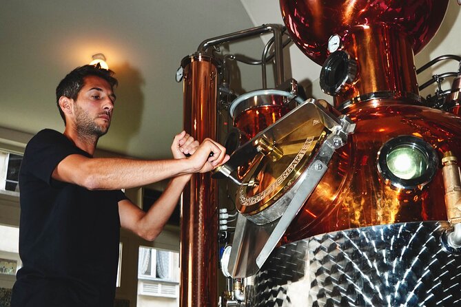 Guided Tour and Tasting at the Distillerie Baccae Paris - Entering the production space (and why the “second distillery” detail matters)
