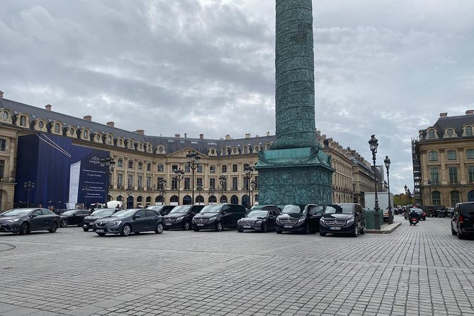 Half Day Private Tour of Paris - Sedan Car - Pickup, Wi-Fi, and the comfort value of door-to-door transport