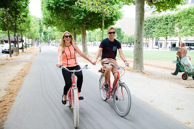 Highlights of Paris Bike Tour w/ a Local Guide (English or Dutch) - Why This Route Beats a Bus (Even When You Know You Will Walk Later)