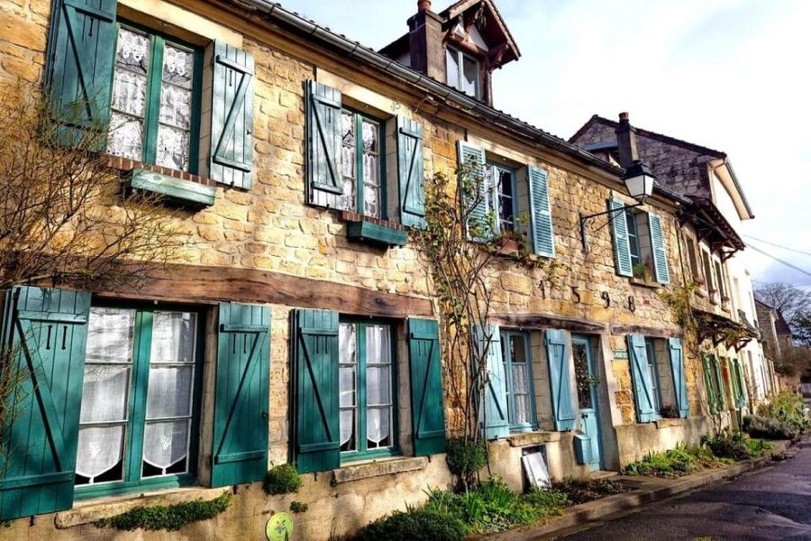 Hiking Adventure in Van Gogh's footsteps (6 miles walk) - Pontoise: the stop where impressionism broadens beyond Van Gogh
