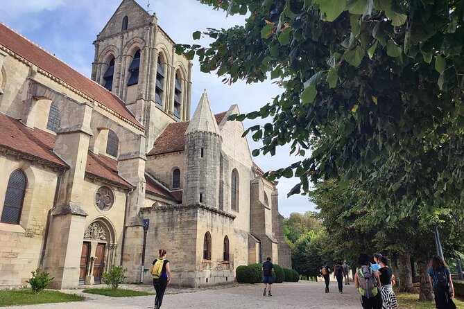 Hiking Adventure in Van Gogh's Footsteps with 6 miles walk - Key things to know before you go