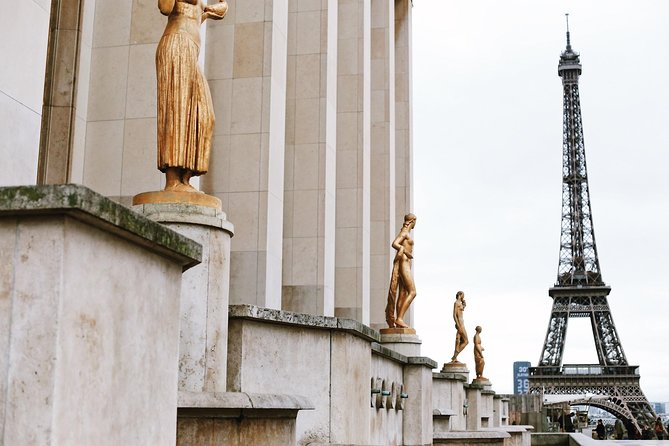 History of Paris City Center w/ Notre Dame Semi-Private 12ppl Max - Palais de Justice, Sainte-Chapelle, and the Conciergerie: Gothic Power Plus Human Drama
