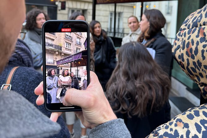 -Kids friendly- Eat, play, love Montmartre: 3H Walking Food Tour - Vigne du Clos Montmartre and Sacré-Cœur: Two Places, Two Different Ways to Think