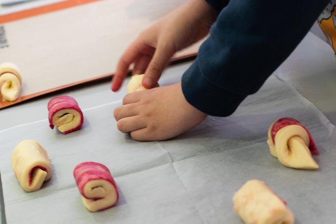 Kids in the Kitchen - CrOisSaNtS - Quick hits before you go
