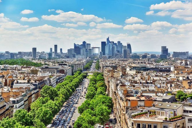 La Defense Private Transfer to Airport or Central Paris - Why a La Défense Airport Transfer Feels Easier Than Transit