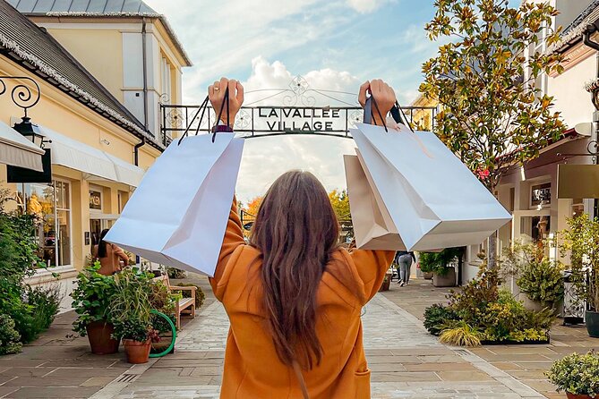 La Vallee Village Shopping Outlet by Luxury Transport from Paris - Where You Meet the Bus, and Why It Can Matter More Than You Think