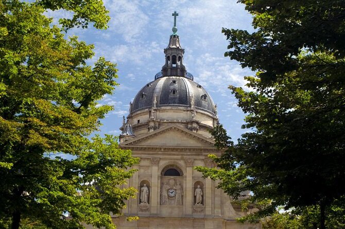 Latin Quarter: From La Sorbonne to the Pantheon - A 45-minute Latin Quarter walk with GPS and offline audio