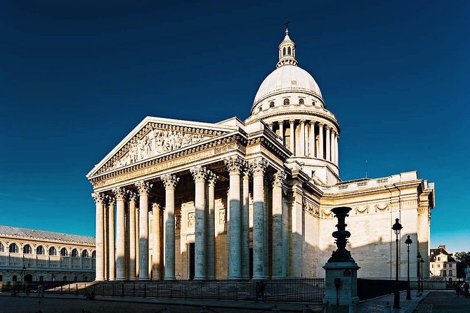 Latin Quarter Paris - Exclusive Guided Walking Tour - Shakespeare and Company, Books, Beats, and Paris Mood