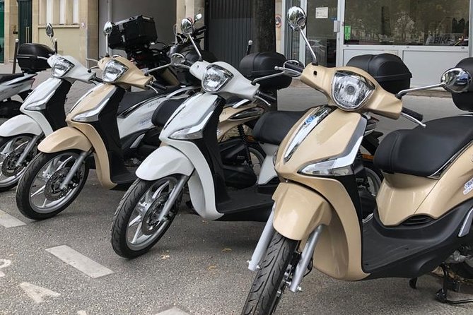 Liberty scooter rental Piaggio 50cc (4T) Paris - Pickup at 2 Rue Michel Chasles: your first 20 minutes matter