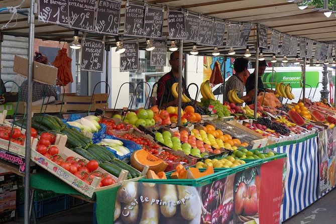 Local Food Market Walking Tour near the Marais - Where this tour starts, and how to match it to your Paris day