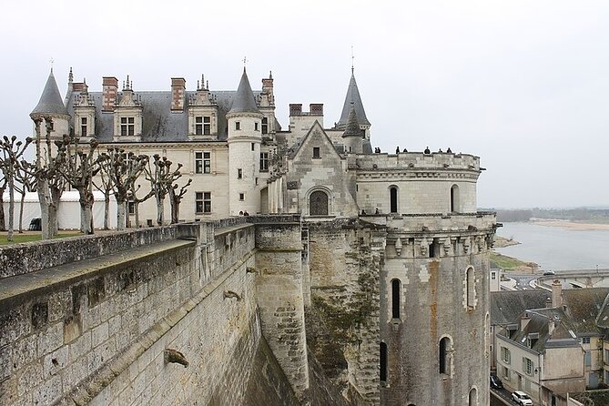 Loire 3 Best Castles with Wine Tasting Private trip from Paris - Château de Chambord: A Renaissance Monster Worth the Early Start