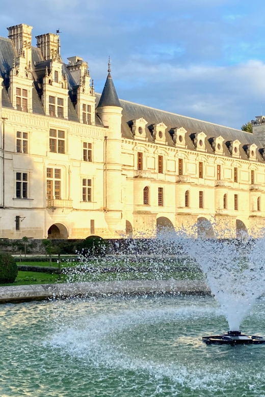 Loire Valley Castles: Chenonceau, Amboise & Da Vinci Trip - Key things that make this Loire day work