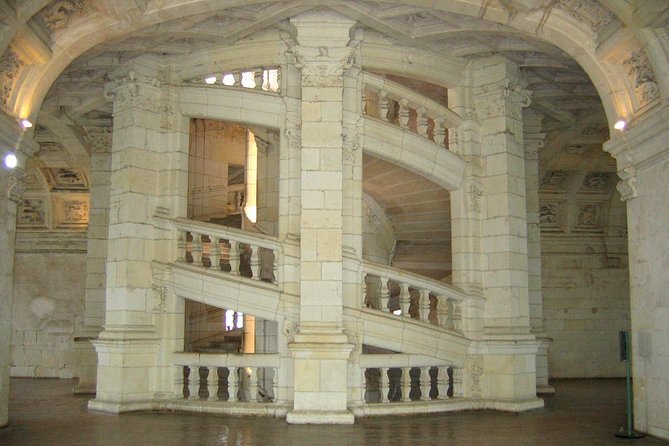Loire Valley Castles Guided Day Trip from Paris in Minivan - Price and What You Actually Get for $246.30