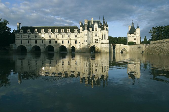 Loire Valley Castles Tour with Chambord and Chenonceau from Paris - Morning Logistics From Paris: Where You Start and How the Day Is Timed