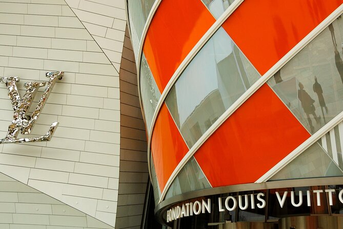 Louis Vuitton Foundation Exterior Walking Tour and Premium Entry - Skip-the-line VIP entry at Fondation Louis Vuitton, and why it matters
