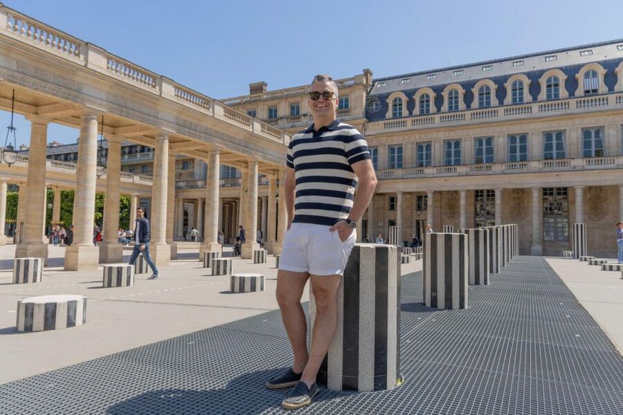 Louvre area photo shoot by Paris photographer - Palais-Royal Photo Stop: Royal Architecture Without the Crowds