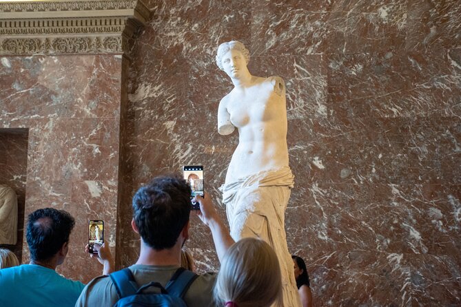 Louvre Exclusive Tour – Private Guide & Hotel Pickup in Paris - What your entrance ticket covers, and what it does not