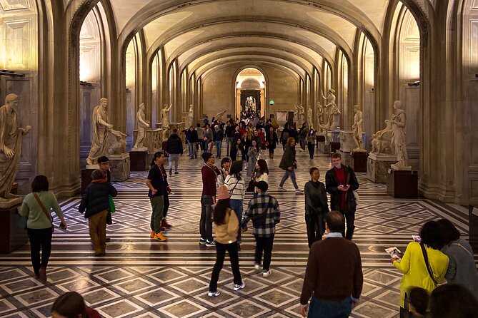 Louvre Highlights & Mona Lisa Access with Expert Guide - Price and Value: When $161.77 Feels Fair (and When It Might Not)