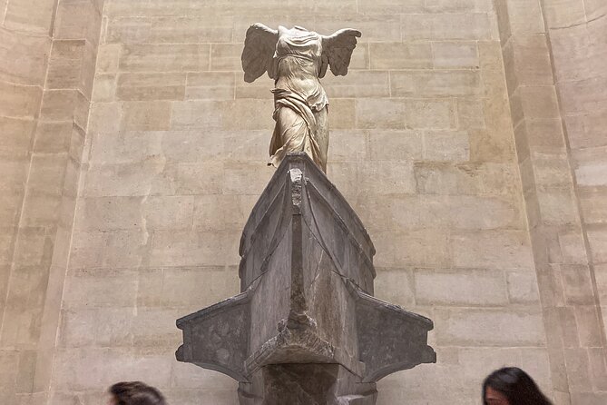 Louvre Highlights & Mona Lisa Guided Tour - Inside the museum route, from orientation to Mona Lisa time