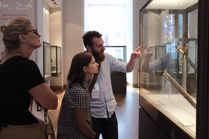 Louvre & Musée d'Orsay Exclusive Museum Tour With Entry - Louvre Museum first: how to get value out of a 2.5-hour art sprint