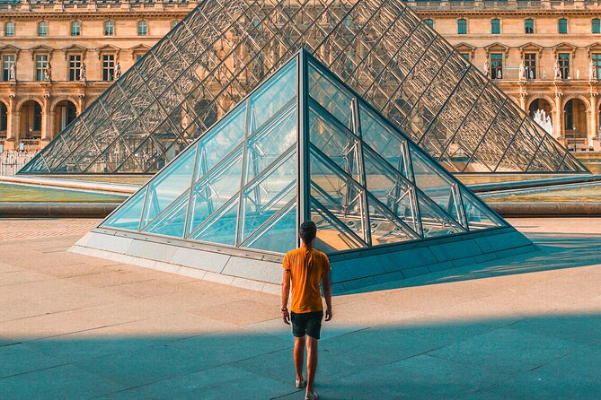 Louvre Museum Direct Entry Ticket - Stop at the Louvre: the big icons, plus the palace feel