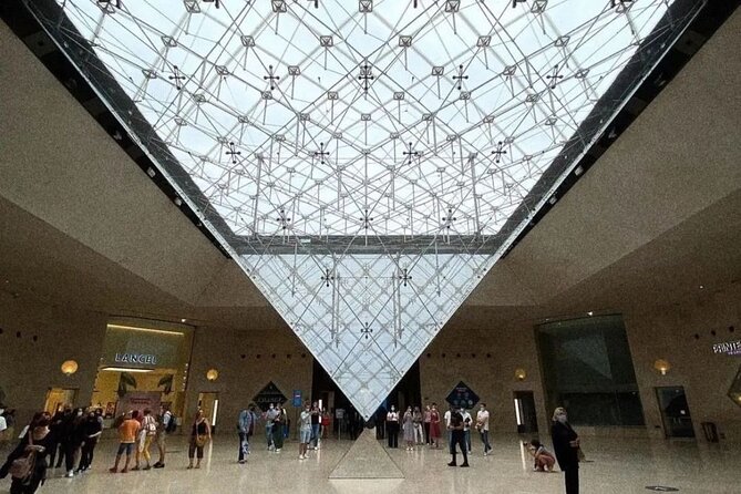 Louvre Museum Entrance Ticket - What Your Visit Feels Like Once You’re Inside