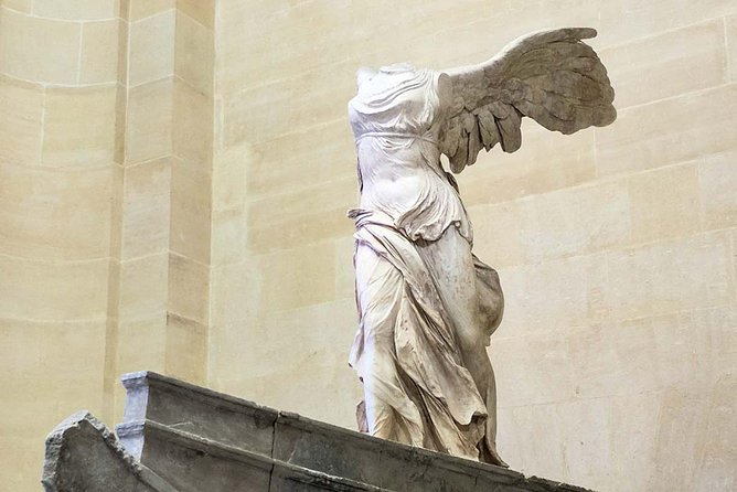 Louvre Museum Guided Family Treasure Hunt - Age-Right Booklets Turn Famous Art Into Detective Work