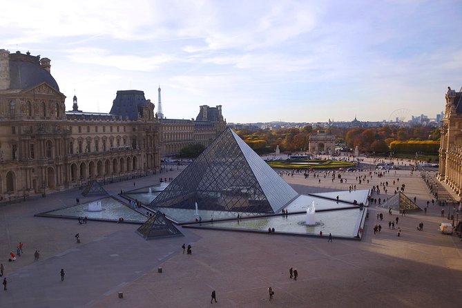 Louvre Museum - Highlights Tour with Mona Lisa - Courtyard Stops Outside: Louvre Pyramid and Carrousel Views