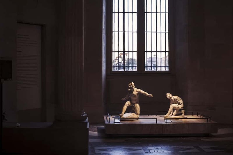 Louvre Museum: Mona Lisa Without the Crowds Last Entry Tour - La Joconde at Closing Time: Your 30 Minutes in the Mona Lisa Room