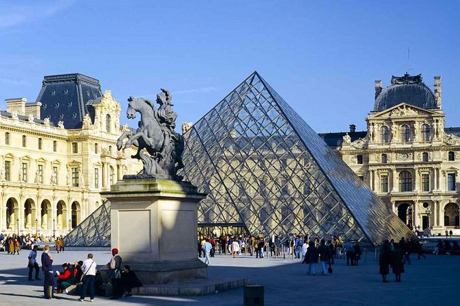 Louvre Museum Small Group Spanish Guided Tour - Meeting Point at 6 Rue de lAmiral de Coligny: timing matters more than you think