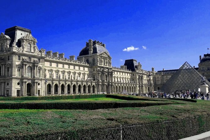 Louvre Museum Timed Entry Ticket with Audio Guide in 4 languages - Museum map included, your anti-lost-person insurance