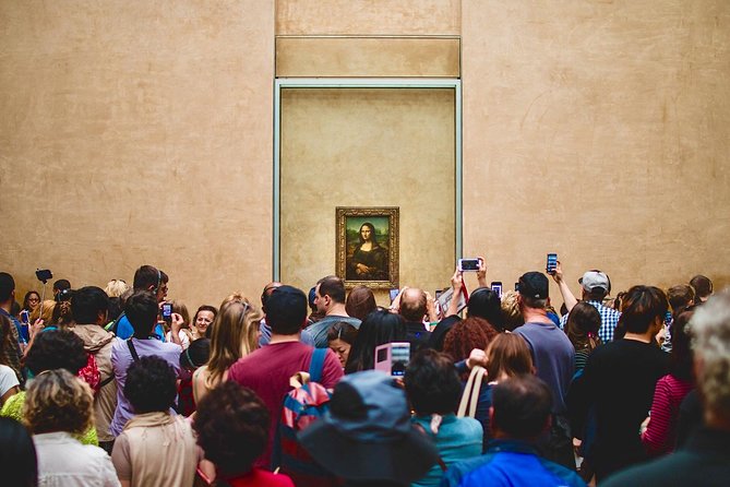 Louvre Museum with private guide - Pace, Crowd Reality, and Why Small Groups Matter